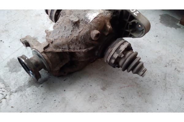 Diferencial Trasero BMW 5 E39 520i 2.0 Original usado 2