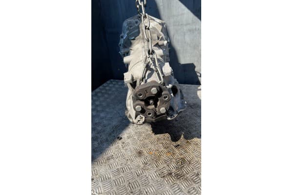 Transmisión automática BMW X1 2014 8632461 usado 5