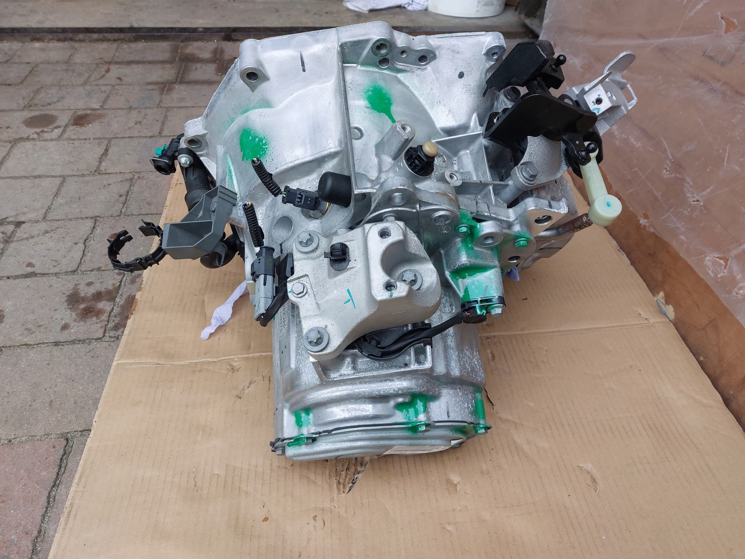 Caja de Cambios Opel Corsa F 1.2 Thp Manual 20XJ05 usado 7