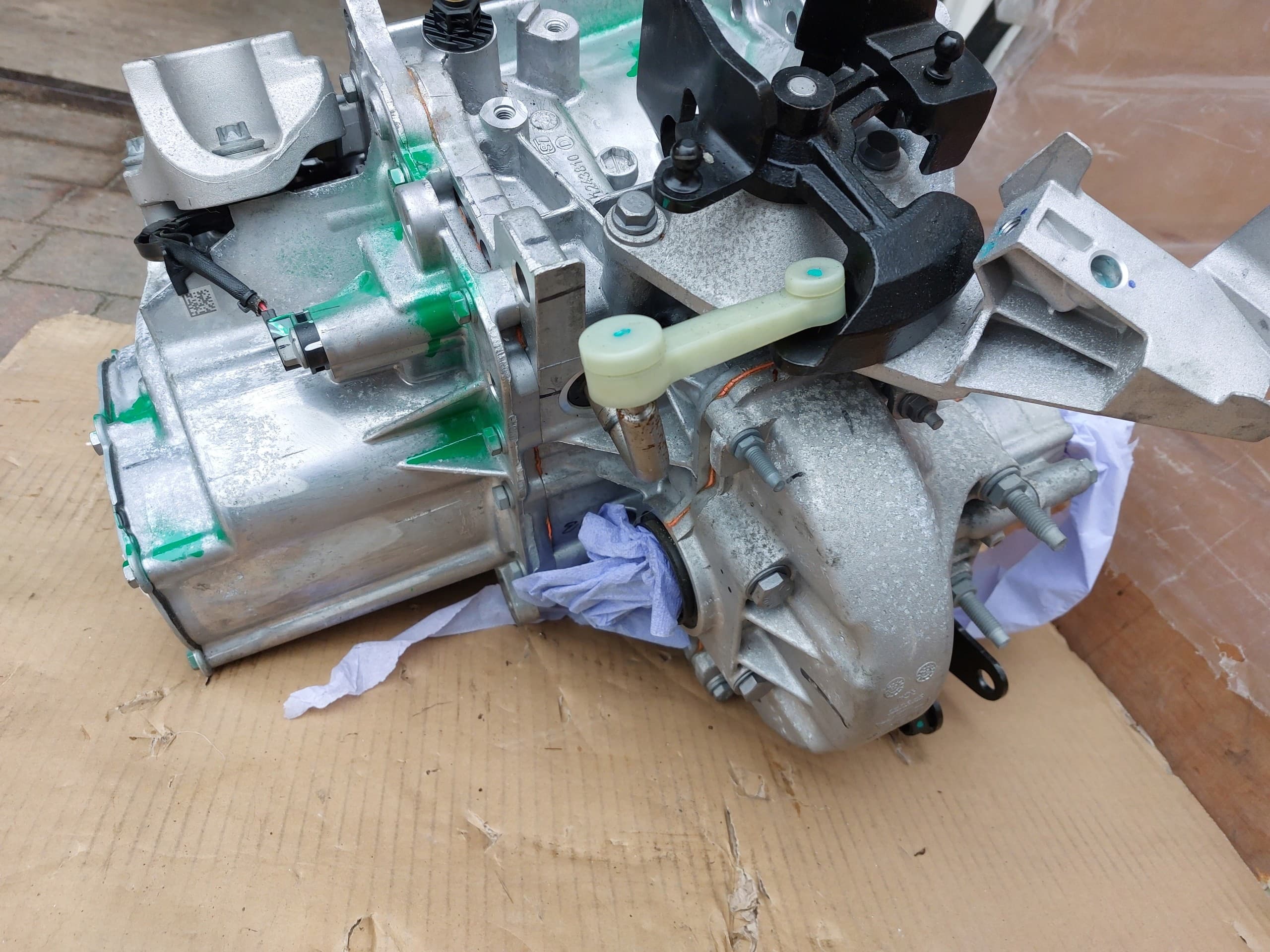 Caja de Cambios Opel Corsa F 1.2 Thp Manual 20XJ05 usado 10