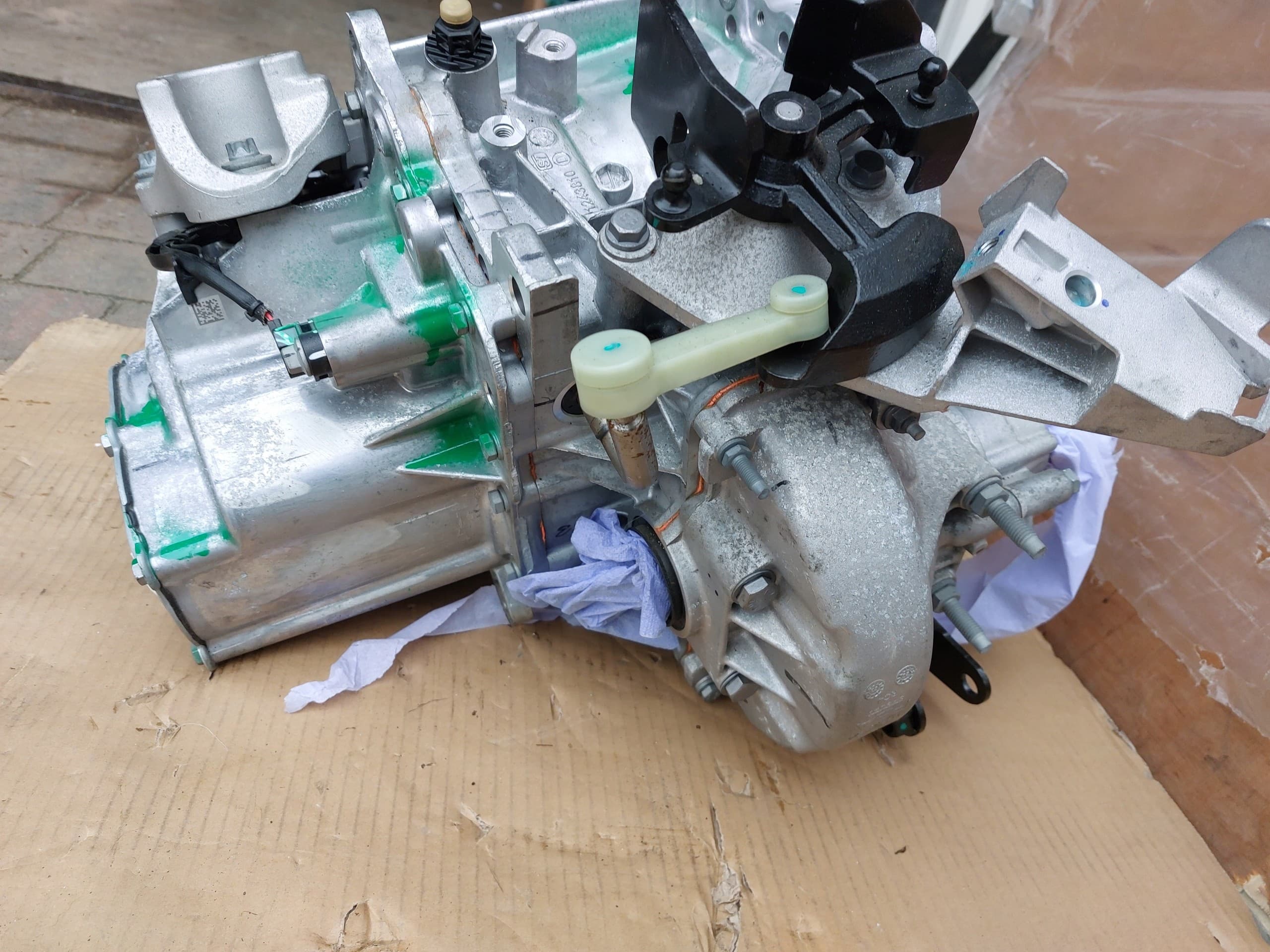 Caja de Cambios Opel Corsa F 1.2 Thp Manual 20XJ05 usado 11