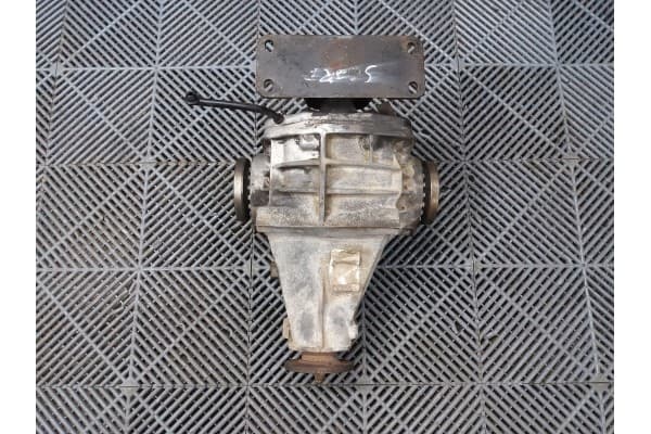 Diferencial trasero Ford Scorpio 6141389 usado 6