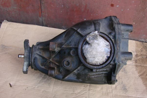 Diferencial trasero Mercedes A2213511505 2.47 usado 2