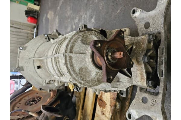Caja de Cambios BR3P-7000-BA 5.0 Ford Mustang V usado 2
