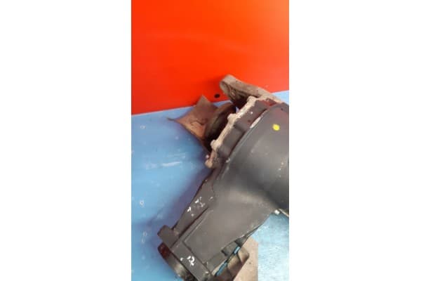 Diferencial Audi A4 B6 2.5 TDI Quattro Eub usado 2