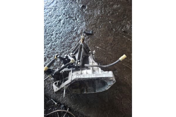 Caja de Cambios JR5050 1.6 Dacia Dokker usado