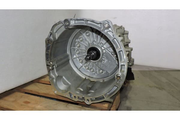 Transmisión Jeep Wrangler 2.2 Crd JL usado 4