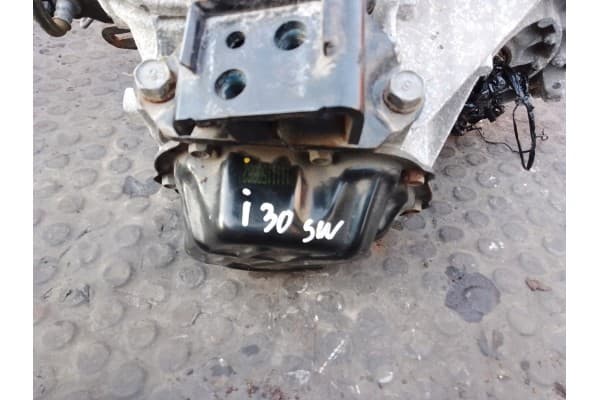Caja de Cambios Hyundai i30 1.4 43115-32000 usado 4