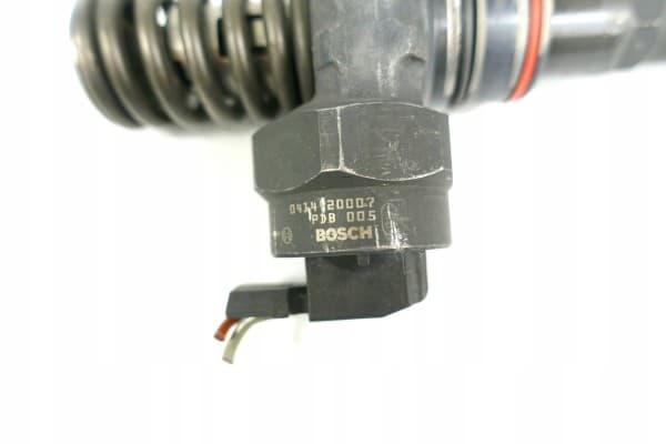 Bomba inyectora Volkswagen OE diésel original usado 4