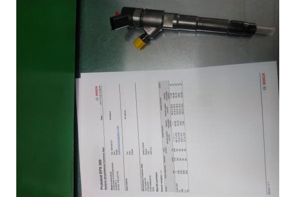 Inyector Bosch 0 445 110 201 para motor diésel nuevo 11