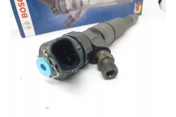 Inyector Bosch 0 986 435 095 usado 2