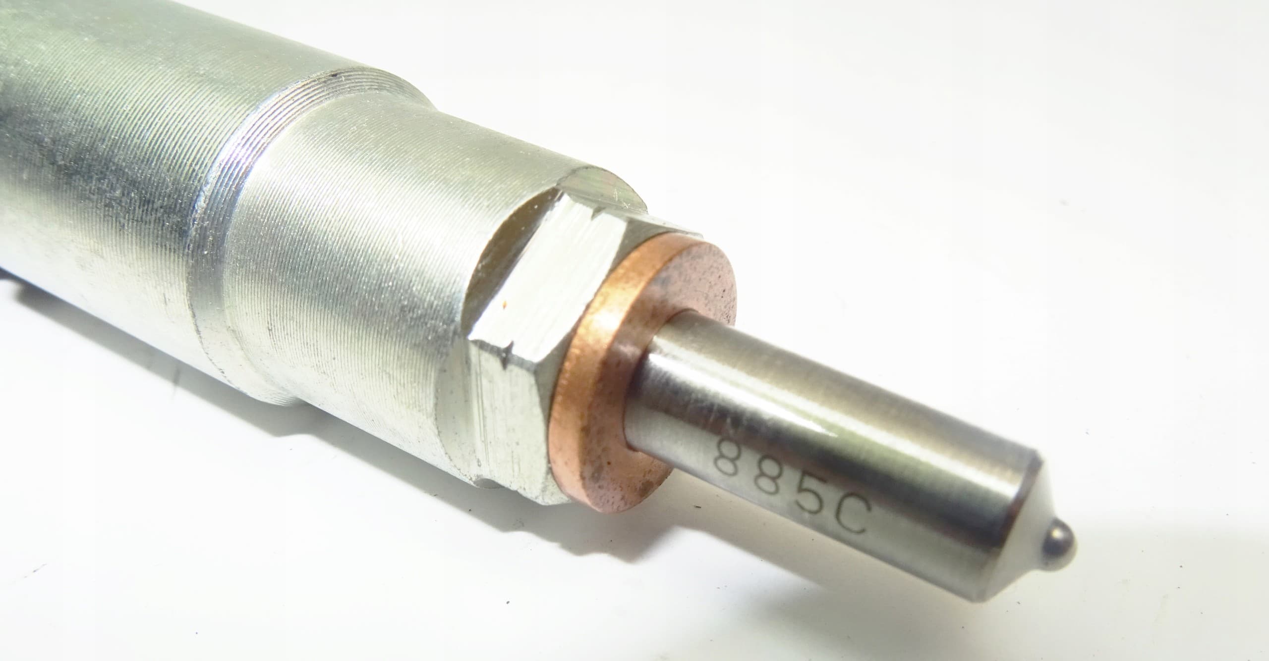 Inyector Denso DCRI107060 nuevo 4