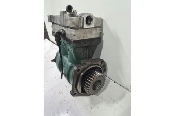 Compresor de aire para Volvo FH 12 FM 12 usado 2