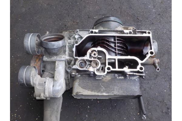 Válvula EGR Volvo usado 4