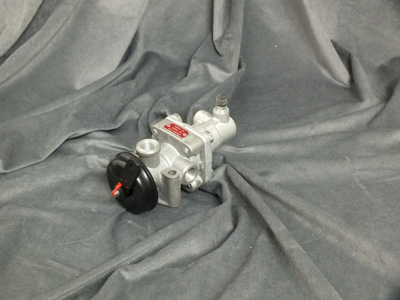 Válvula de control Wabco 4700152550 para semirremolque nuevo