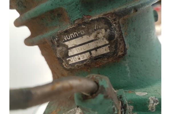 Compresor Volvo OE 1613632 para autobús usado 7