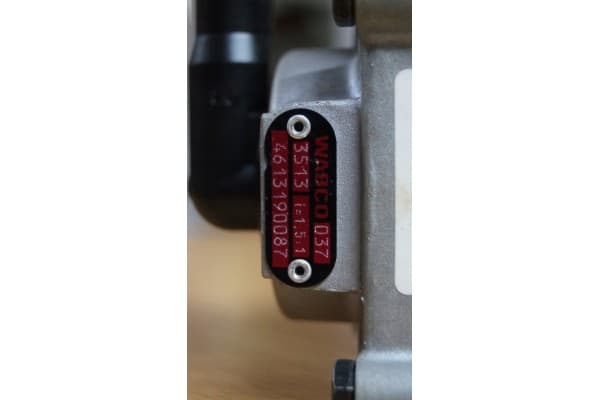 Válvula de freno de servicio Wabco 4613190087 nuevo 7