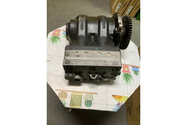 Compresor de Aire Renault Dxi 4129050126 usado 4