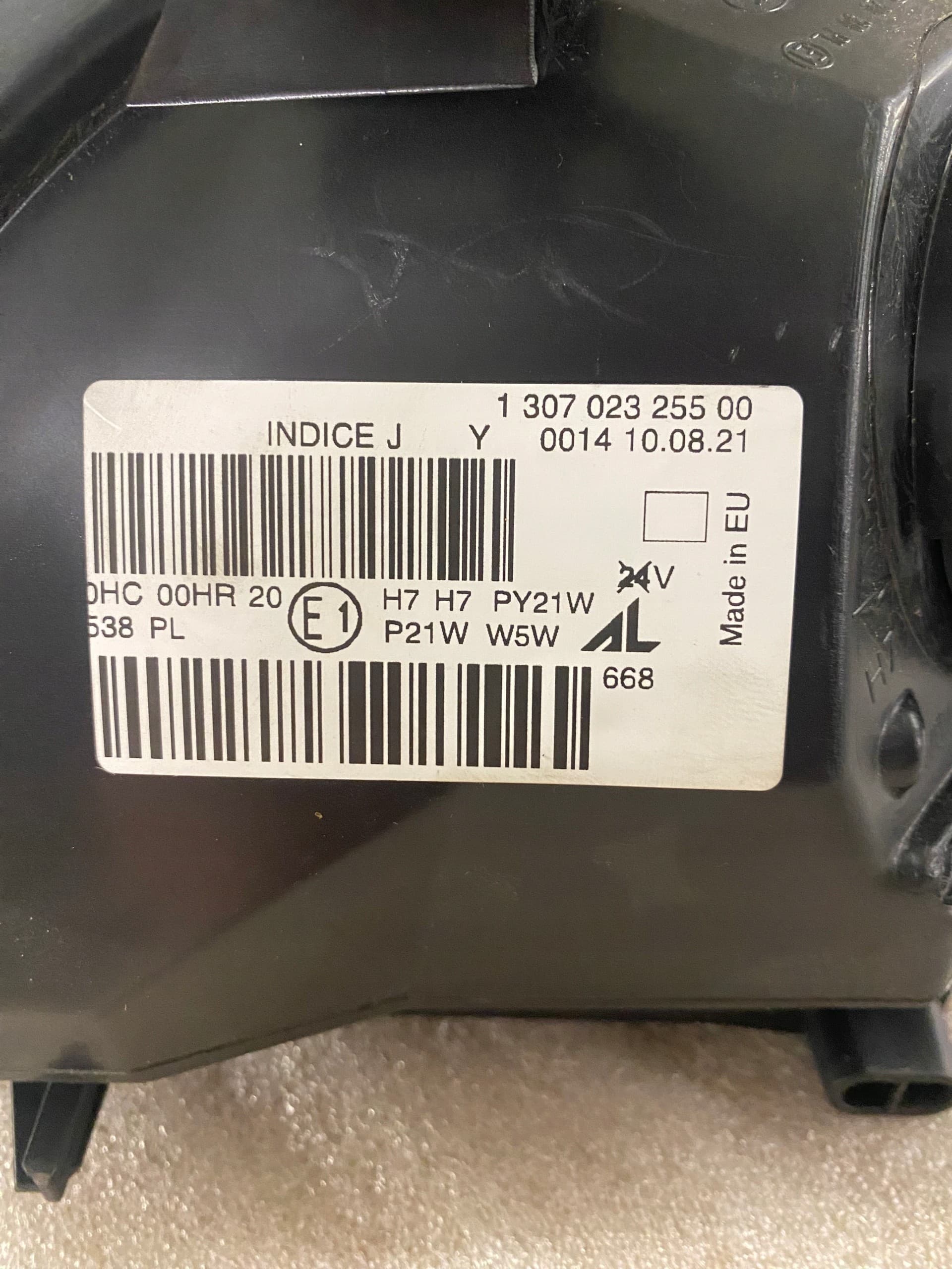 Faro derecho 711307023255 Magneti Marelli nuevo 9