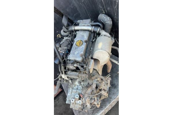 Motor completo Opel Signum 2004 Y20DTH usado 2