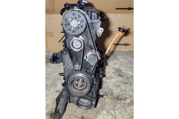 Motor trasero VW Passat B5 Lift 2.0 TDI Bgw usado 4