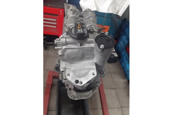 Motor VW Skoda Seat 1.2 Bzg tras regeneración usado 3