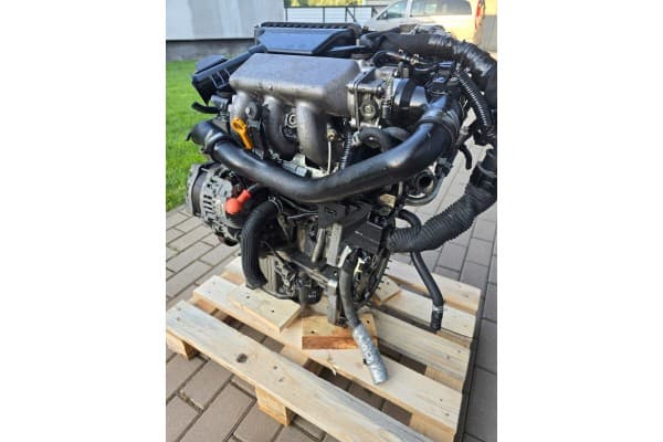 Motor HR12 Nissan Note E12 usado 4