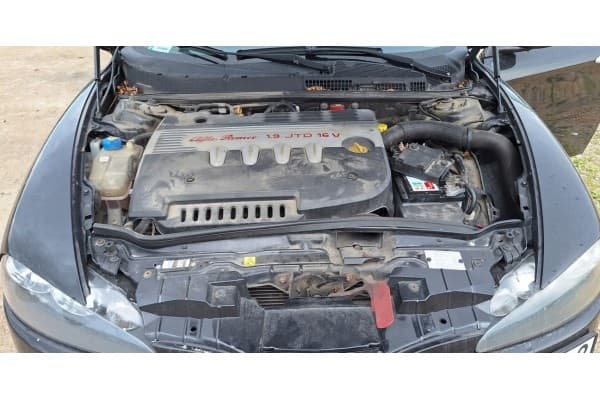 Motor Alfa Romeo 147 1.9 Jtd 937A5000 150 CV usado