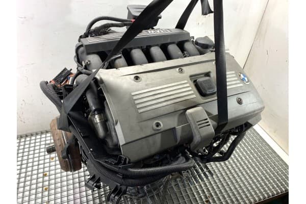 Motor BMW 3.0 258CV N52B30 2004-2010 E64 usado 9