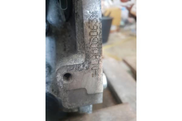 Motor desnudo VW Skoda 1.0 TSI para Trench usado 5