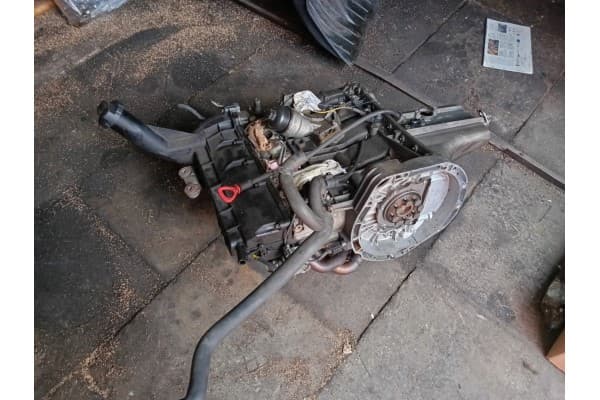Motor Mercedes W168 A-Class 1.6B R1660102905 usado 2