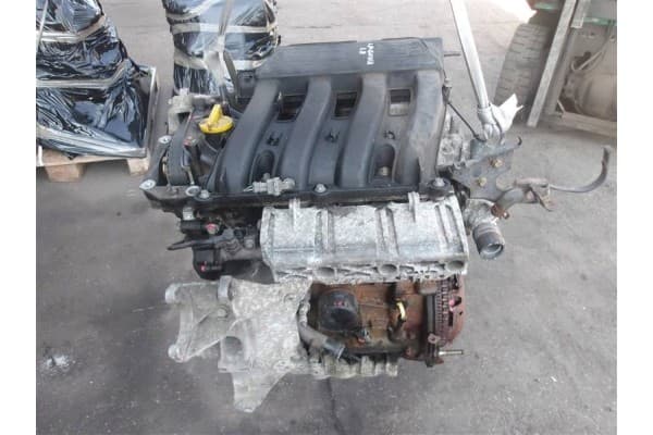 Motor Renault Laguna II 1.8 16V F4C usado 7