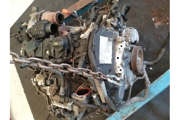 Motor Completo Citroën C3 Picasso 1.6 HDI 9H06 usado 4