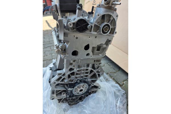 Motor VW Skoda 1.0 TSI 05C103023C usado 4