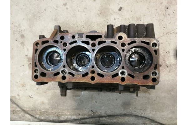 Motor Volkswagen Caddy 2013 usado 7