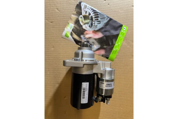 Motor de arranque Valeo 438076 usado