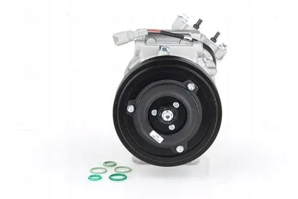 Compresor de aire acondicionado Nissens 890299 usado 3