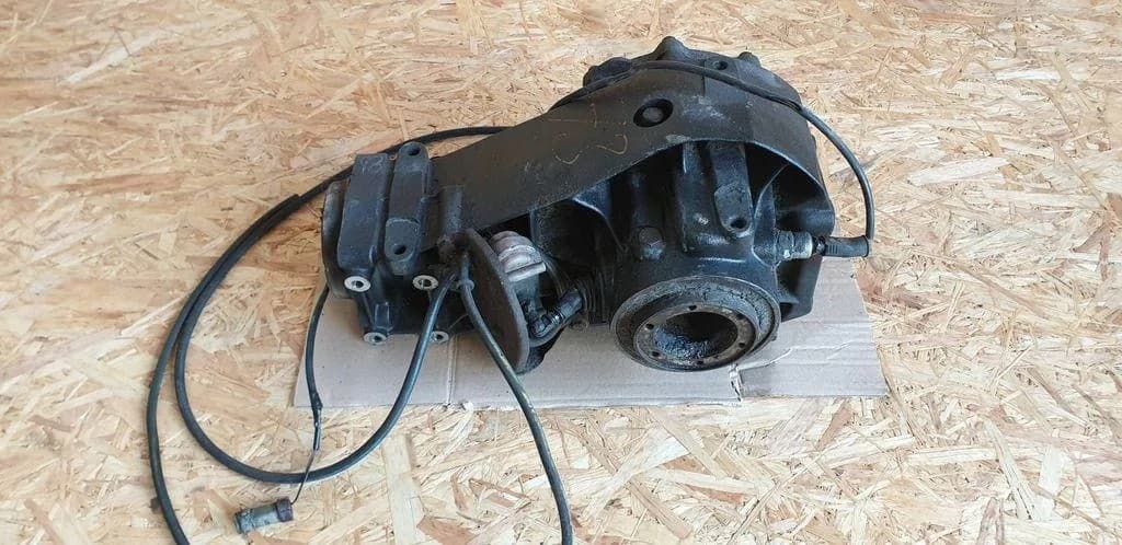 Reductor trasero Audi 80 (89, 89Q, 8A, B3) 2.3L gasolina 98kW 1989 usado 3
