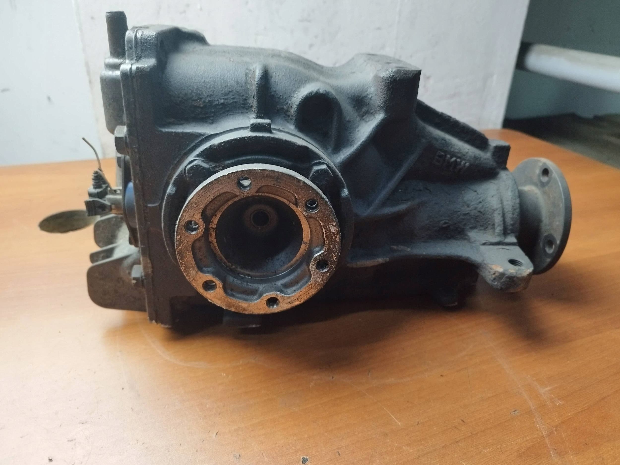 Diferencial BMW E34 1214889 usado 4
