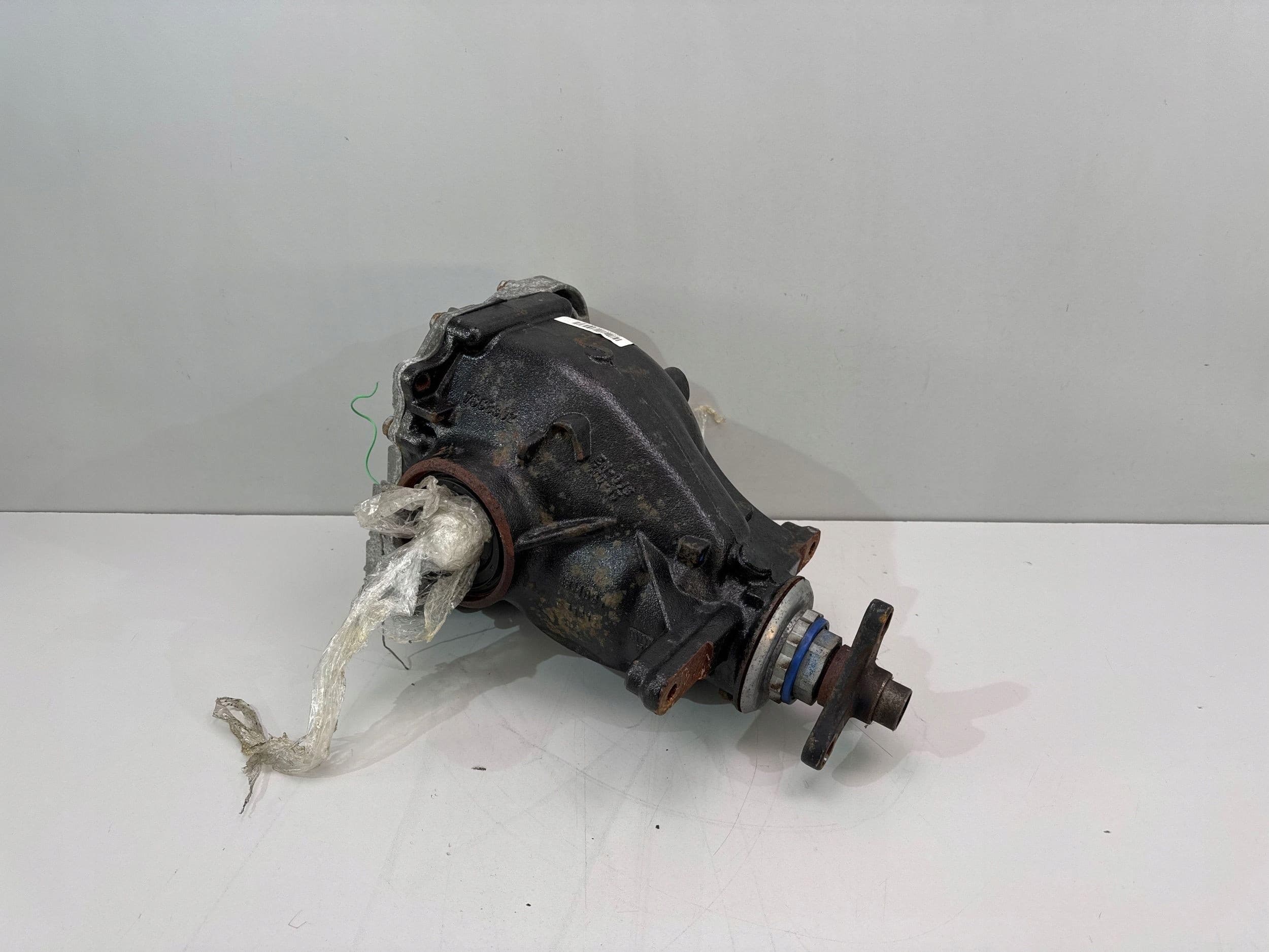 Diferencial BMW F01 760 Rolls Royce Wraith Ghost 2.81 7574691 usado 4