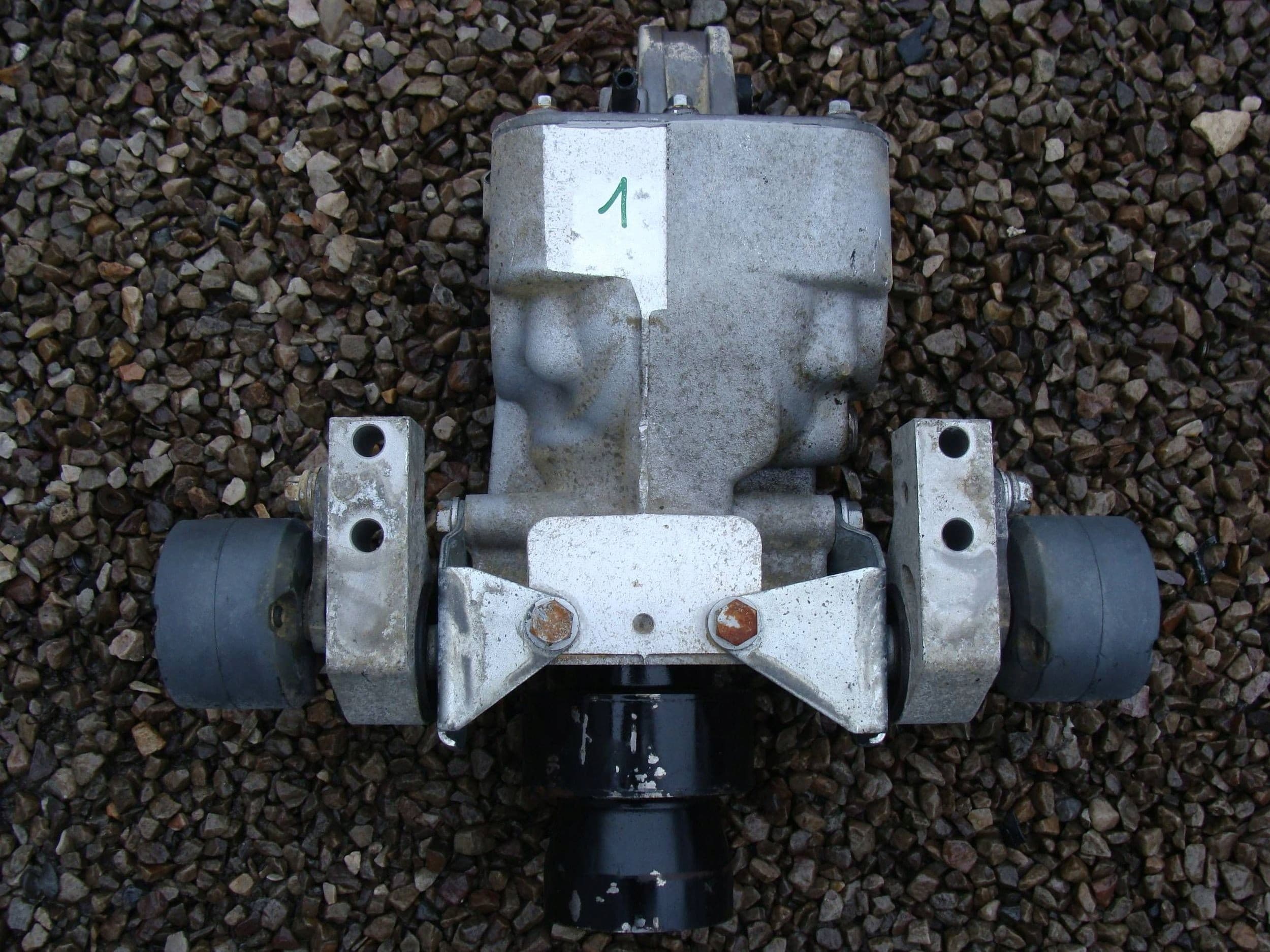Puente Trasero Fiat Panda II 4x4 C135004003 usado 4