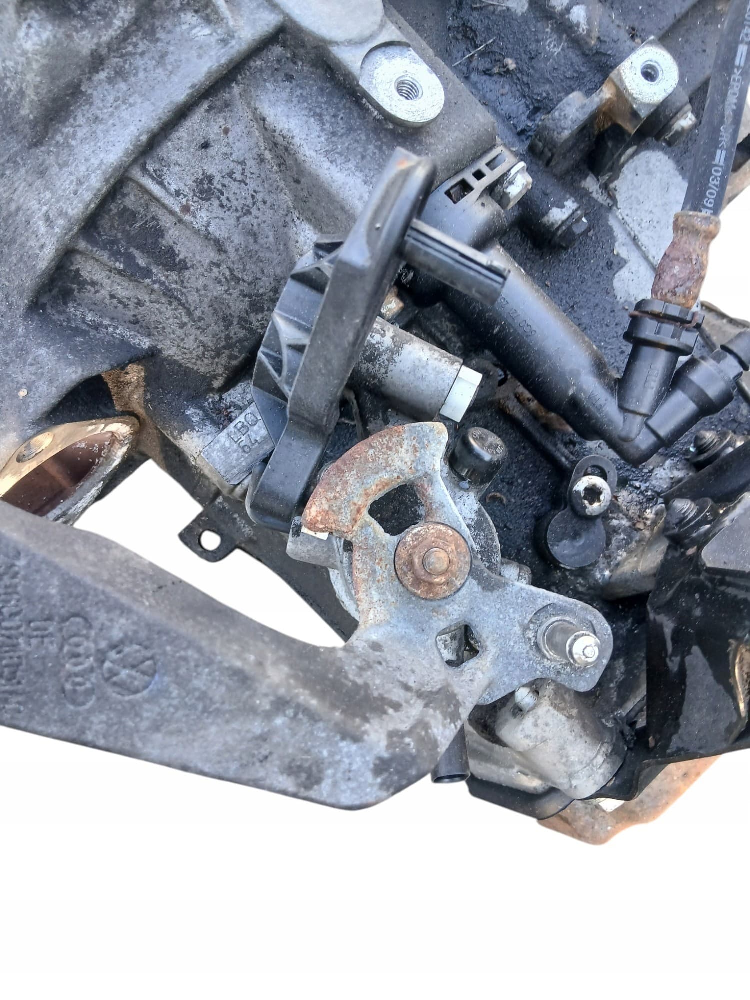 Caja de Cambios Seat Ibiza IV 1.9 TDI Skoda Lbq usado 5
