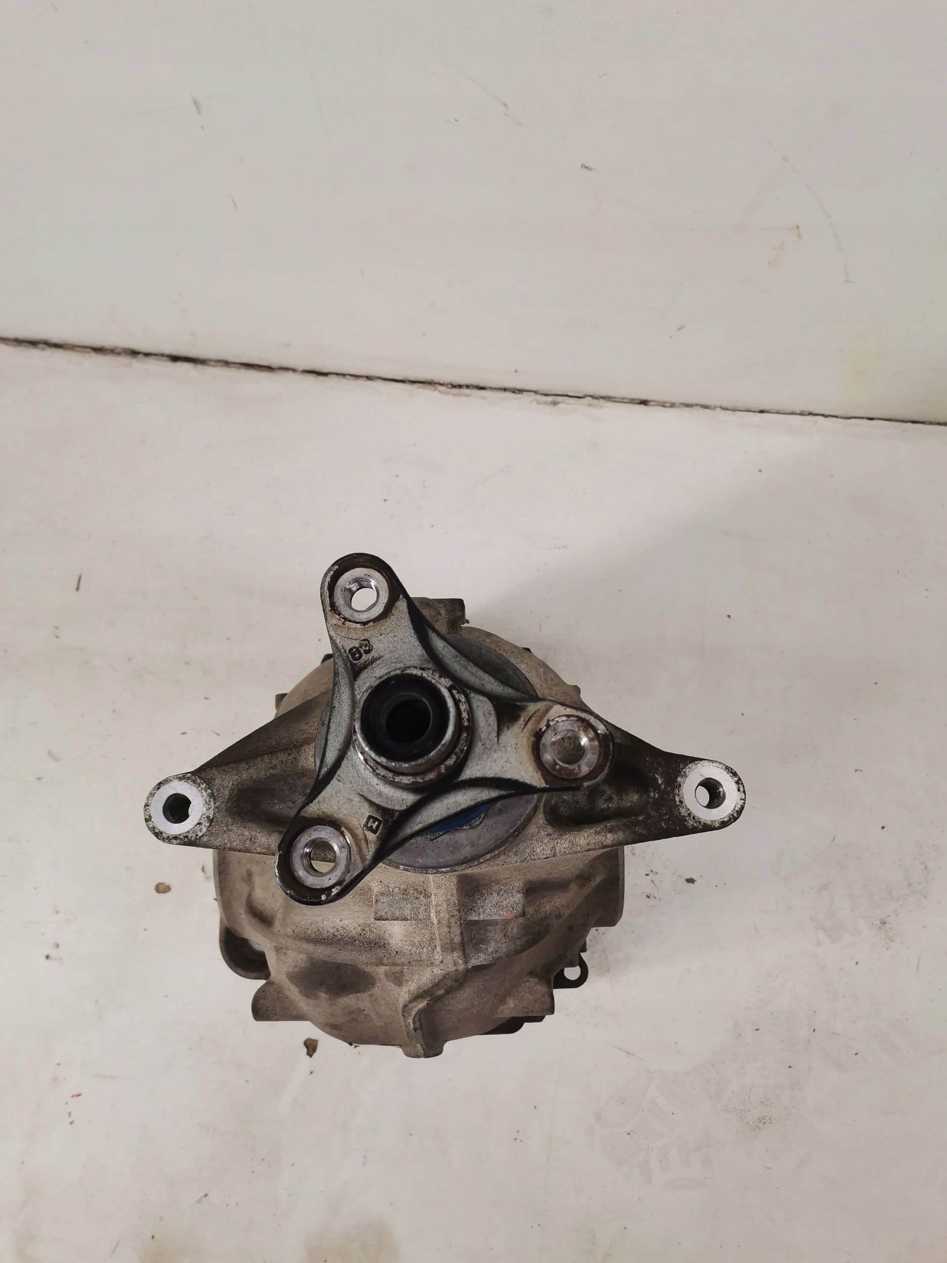 Diferencial trasero BMW Serie 7 G11 G12 2016 8619107 usado 2