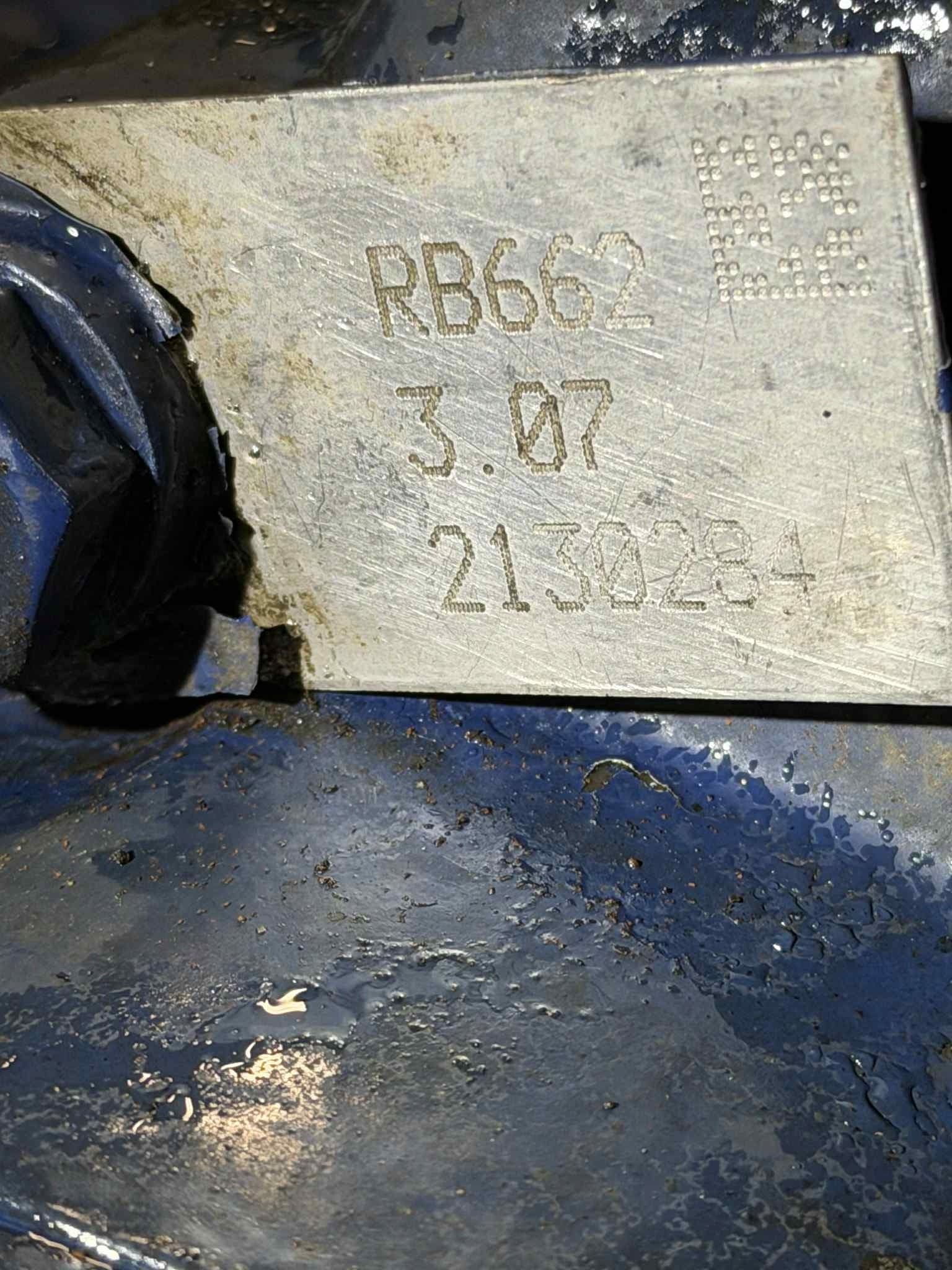 Inserto de puente diferencial Scania RB662 3.07 OE2130284 usado 7