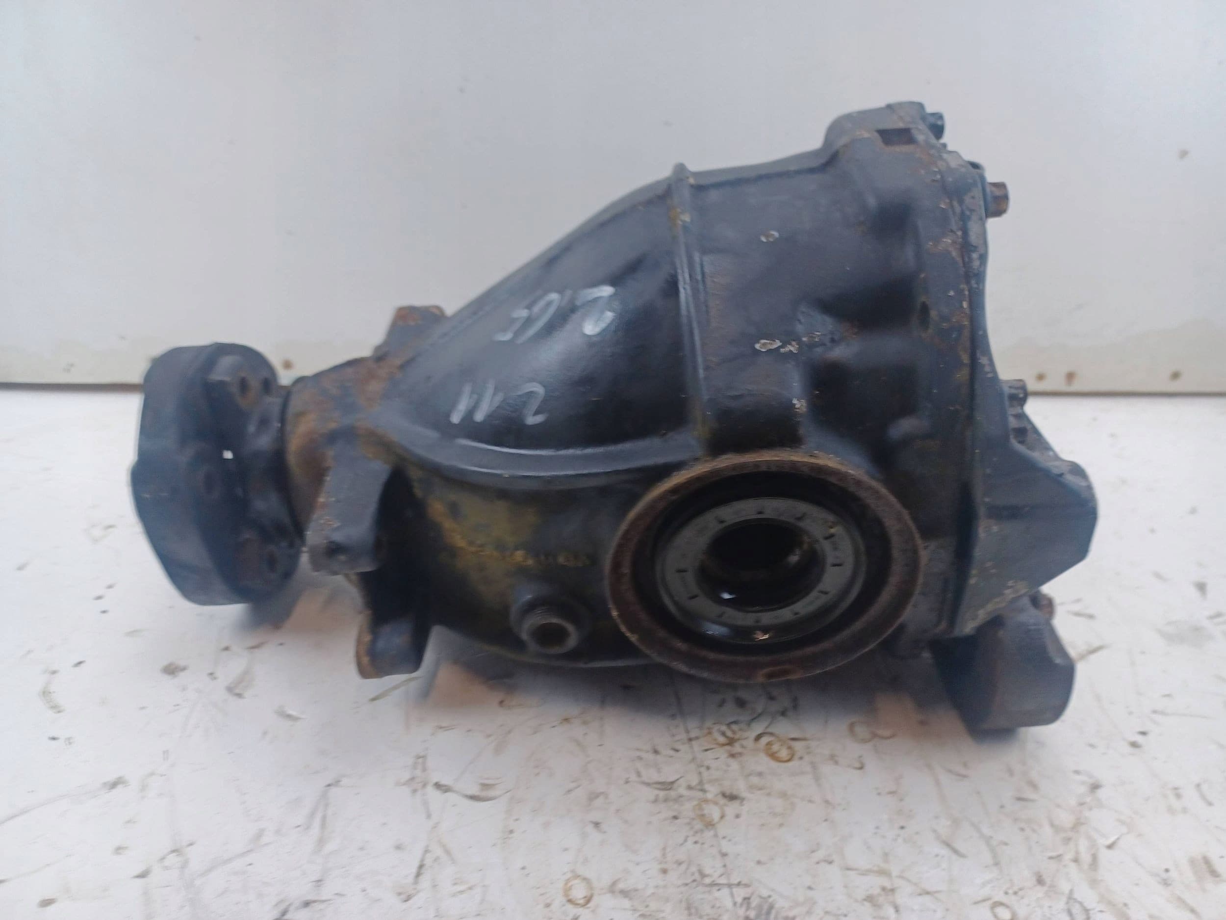 Diferencial Trasero Mercedes E W211 2303511108 Relación 2,65 usado 2