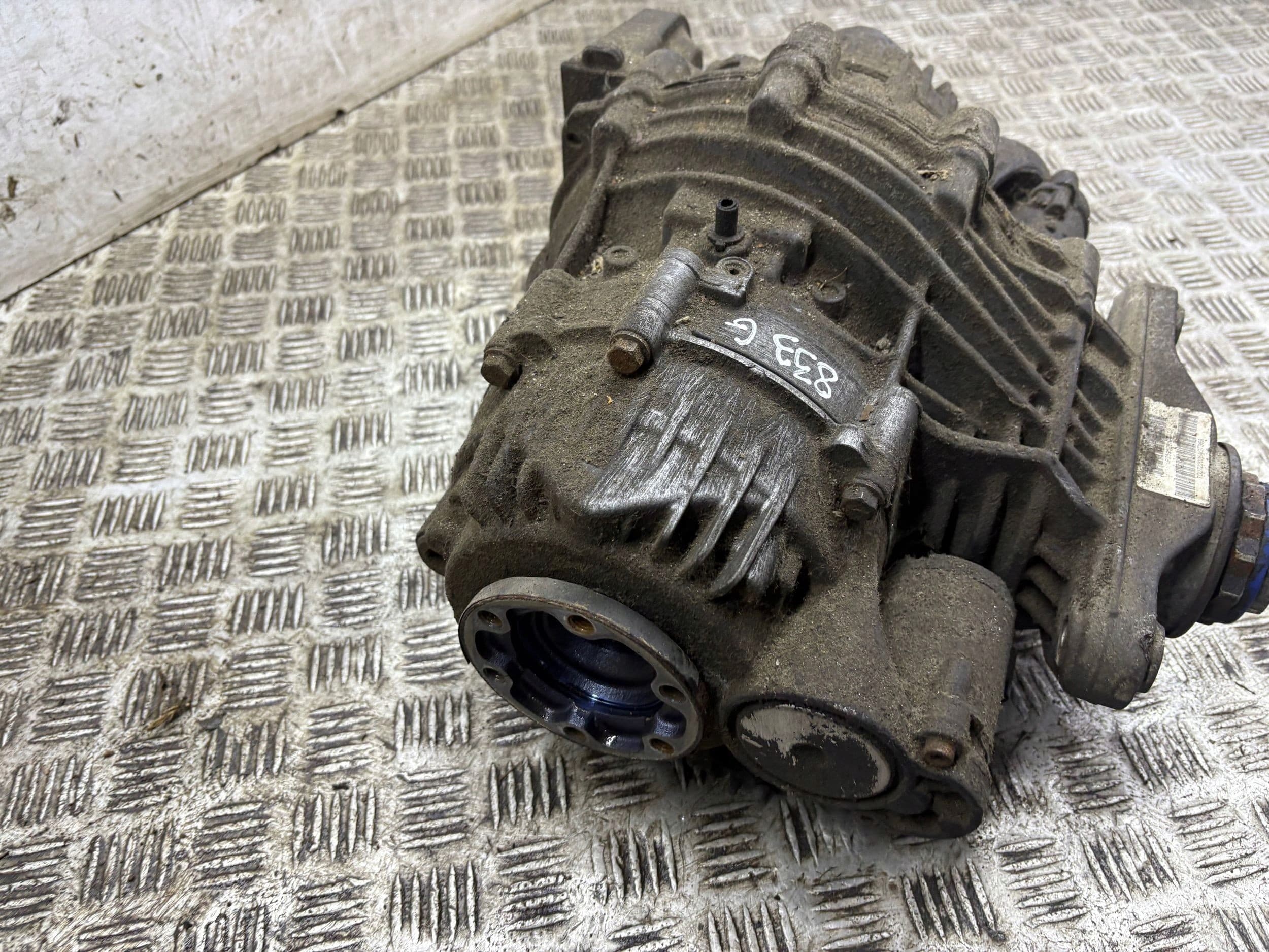Diferencial trasero BMW X5 F15 759526104 usado 3