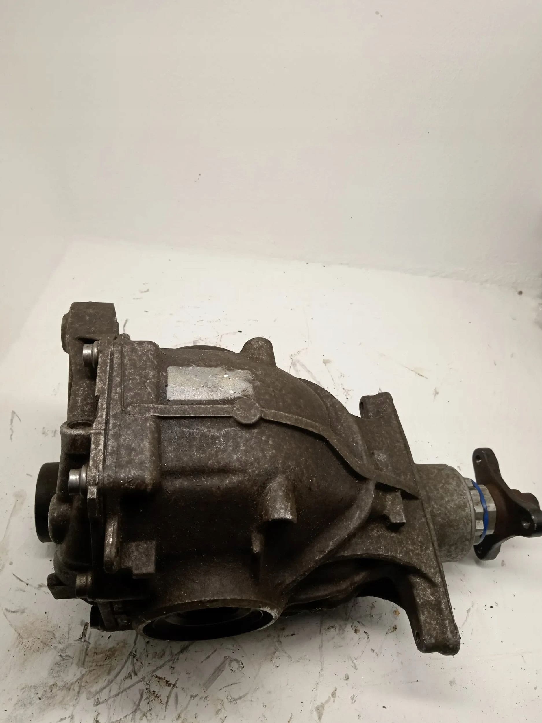 Diferencial trasero BMW Serie 7 G11 G12 2018 8619107 usado