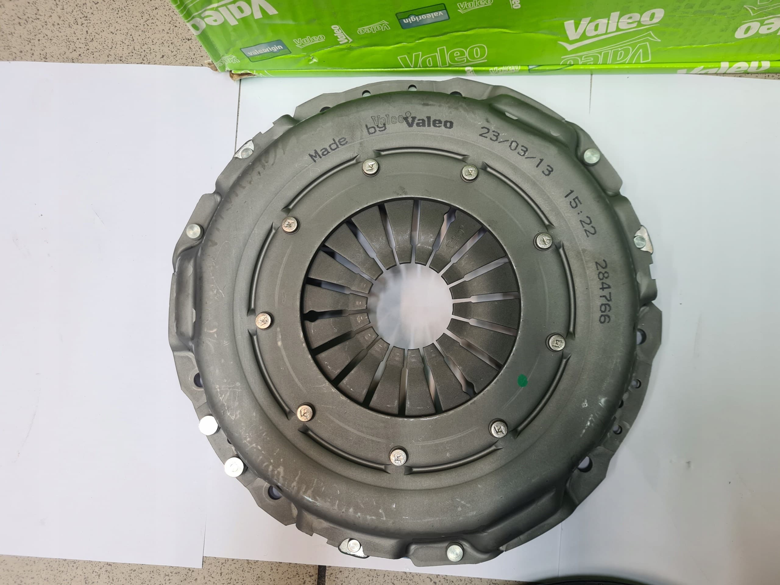 Valeo 834003 Juego de embragues nuevo 2