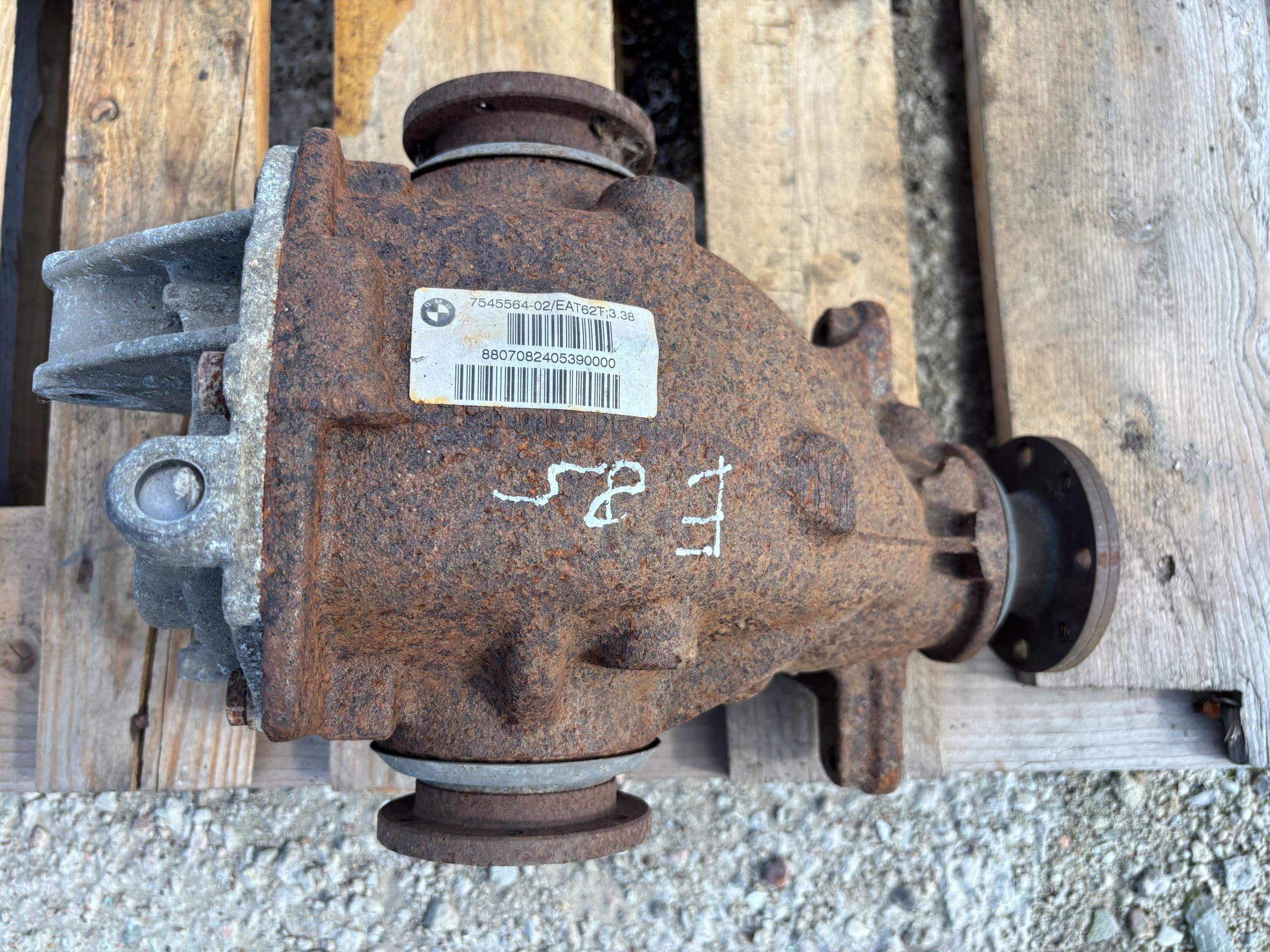 Puente diferencial trasero BMW Z4 E85 7545564 3.38 con bridas usado