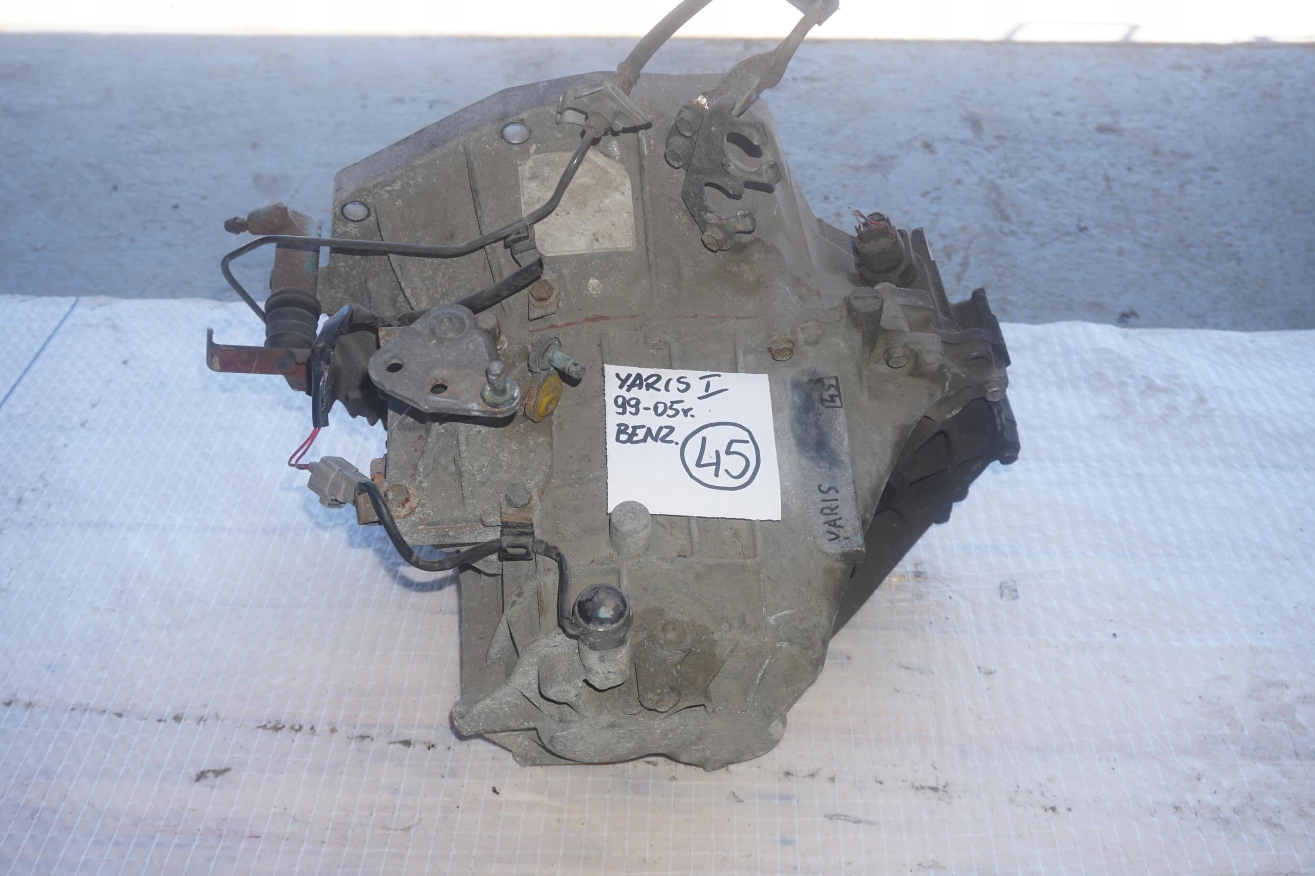 Caja de Cambios Toyota Yaris I 1.0 / 1.3 Gasolina 2002 usado 4